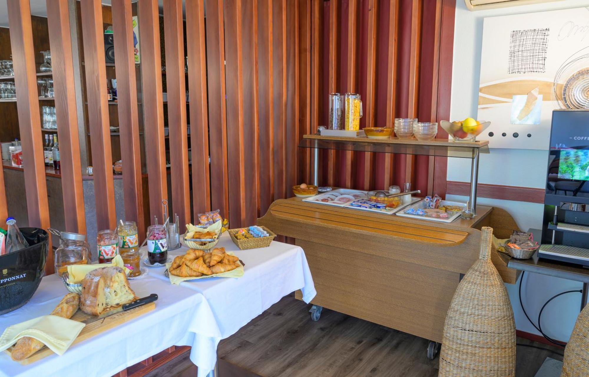 Hotel Restaurant Au Relais D'Alsace Rouffach Zewnętrze zdjęcie